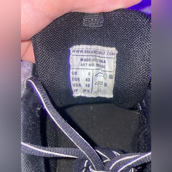 COPY - Balenciaga triple S LED - Picture 4 of 6